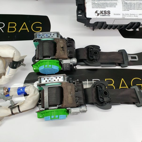 A4 B8 8K0 TABLEAU DE BORD AIRBAG ENSEMBLE...