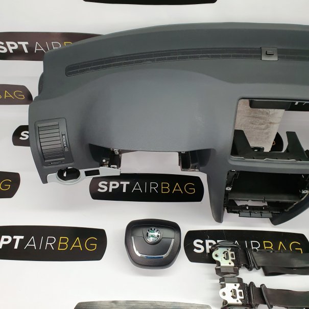OCTAVIA 2 FACELIFTING ARMATURENBRETT AIRBAG KIT...