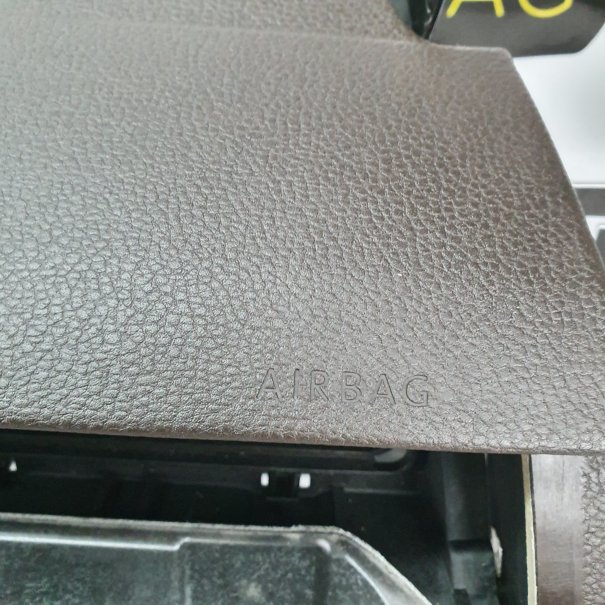 PASSAT B8 TABLEAU DE BORD MARRON AIRBAG...