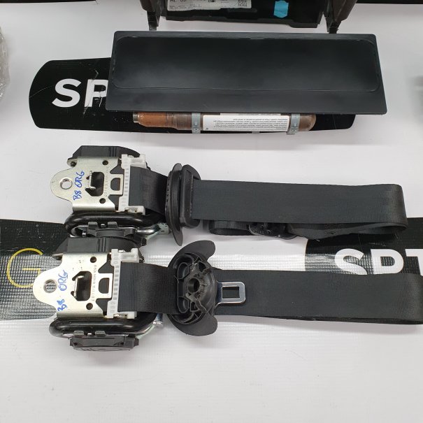 PASSAT B8 DASHBOARD BRUINE AIRBAG SET REEKS...