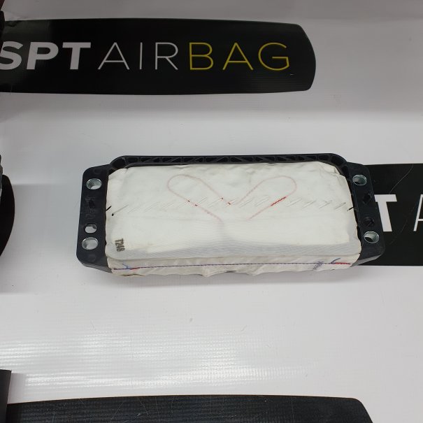 PASSAT B8 KONSOLA DESKA ROZDZIELCZA BRĄZ AIRBAG...