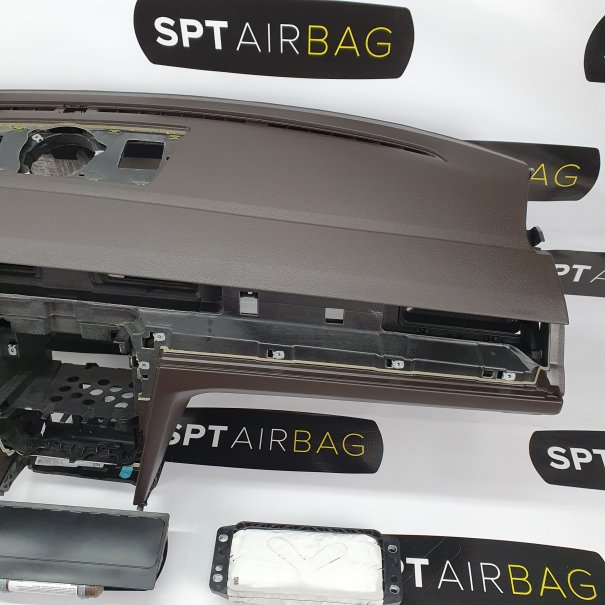 PASSAT B8 KONSOLA DESKA ROZDZIELCZA BRĄZ AIRBAG...