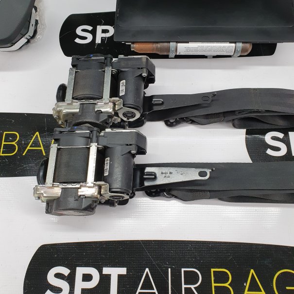 PASSAT B8 ARMATURENBRETT BRAUNE AIRBAG KIT...