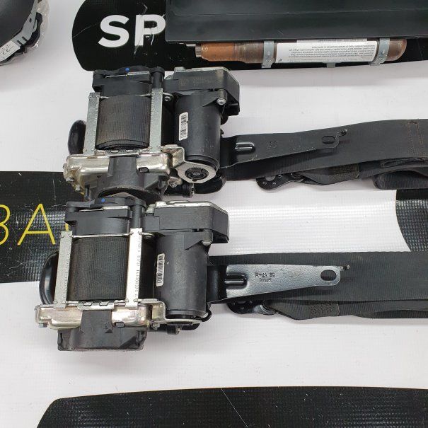 PASSAT B8 DASHBOARD BRUINE AIRBAG SET REEKS...