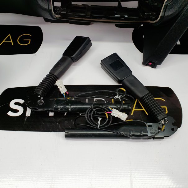 F32 F33 F36 DASHBOARD AIRBAG KIT TENSIONERS