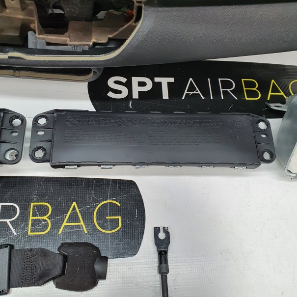 ALFA ROMEO GULIA CONSOLE AIRBAG AIRBAGS CEINTURES