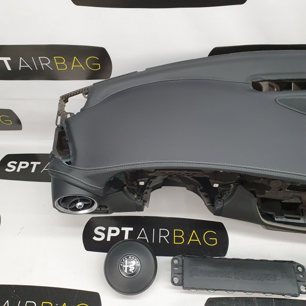 ALFA ROMEO GULIA CONSOLA AIRBAG AIRBAGS CINTURONES