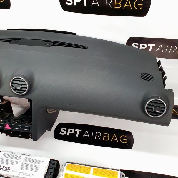 A3 8P ARMATURENBRETT AIRBAG KIT SICHERHEITSGURTE