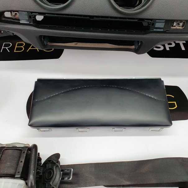 A3 8V LIFT S-LINE DASHBOARD AIRBAG SET REEKS...