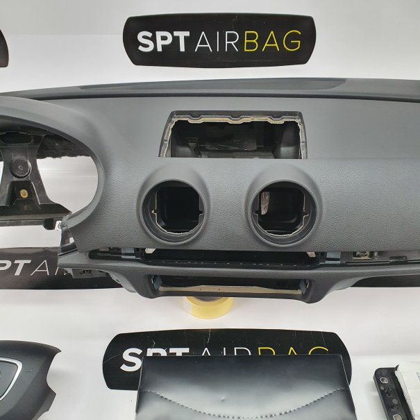 A3 8V DASHBOARD AIRBAG KIT SET BELTS