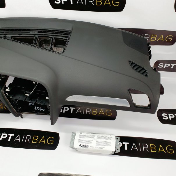 A4 S4 RS4 B8 8K0 FACELIFT S-LINE ARMATURENBRETT...