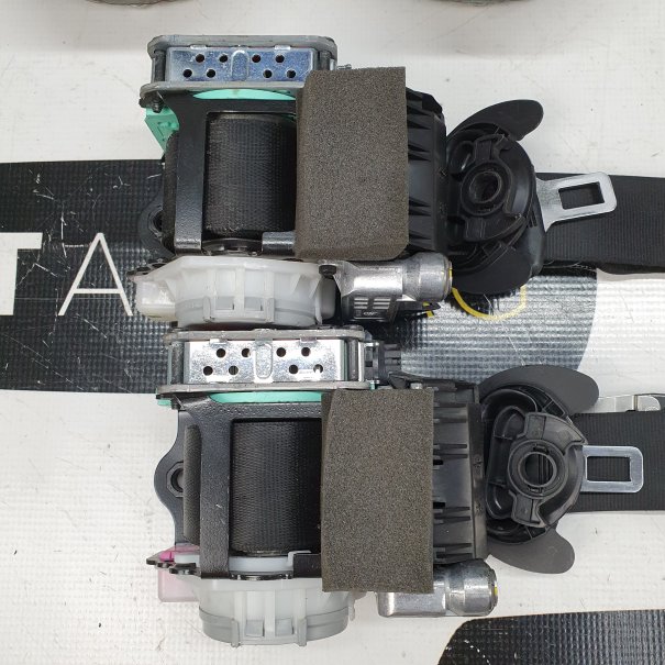 A5 8T CRUSCOTTO AIRBAG SET CINTURE DI SICUREZZA...