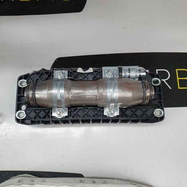 A8 D4 TABLEAU DE BORD AIRBAG ENSEMBLE CEINTURES...