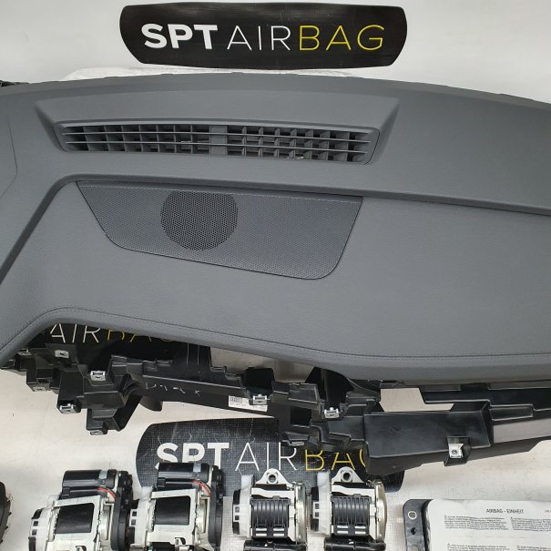 AUDI E-TRON DASHBOARD AIRBAG KIT SET BELTS