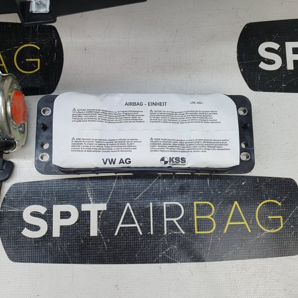 AUDI E-TRON DASHBOARD AIRBAG KIT SET BELTS