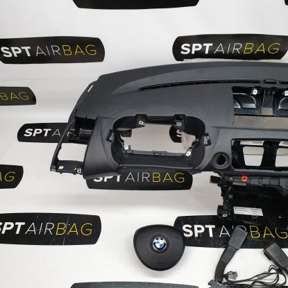 E87 LIFT ARMATURENBRETT AIRBAG KIT GURTSTRAFFERN 2