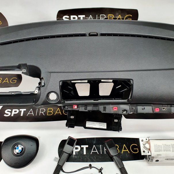 E87 CRUSCOTTO AIRBAG SET PRETENSIONATORI