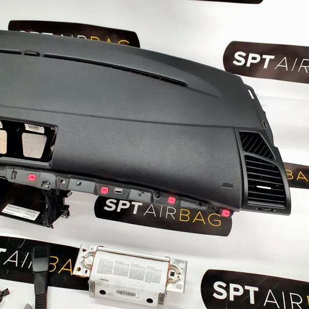 E87 CRUSCOTTO AIRBAG SET PRETENSIONATORI