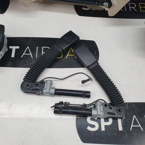 F10 F11 OYSTER  DASHBOARD AIRBAG SET REEKS SPANNER