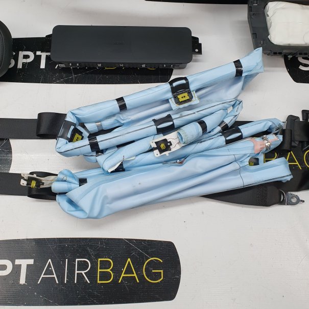 G20 ARMATURENBRETT AIRBAG KIT SICHERHEITSGURTE...
