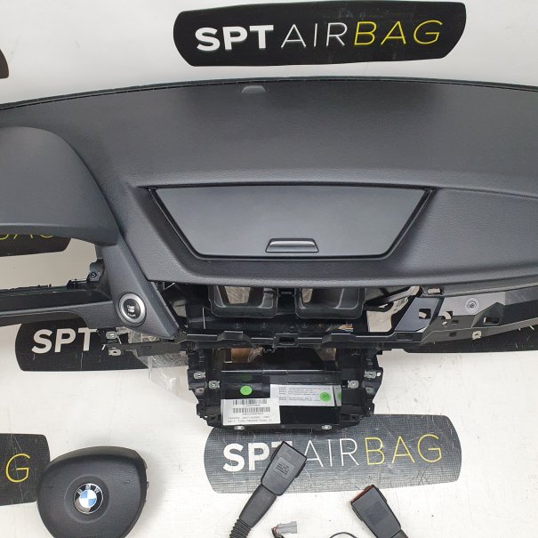 X1 E84 SALPICADERO TABLERO DE INSTRUMENTOS...