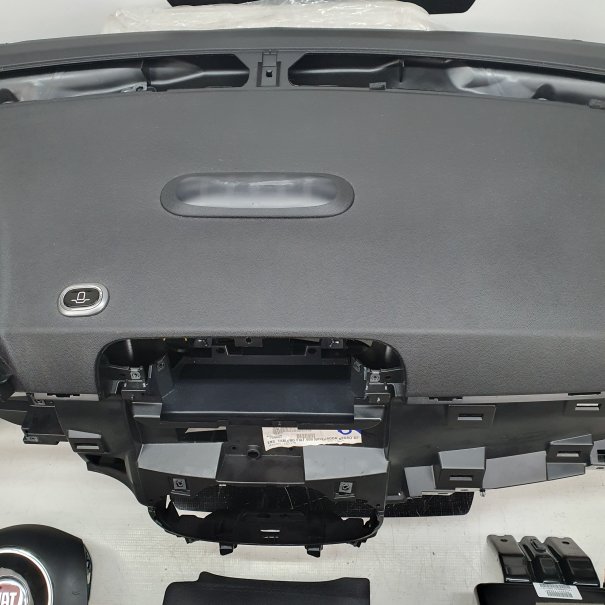 FIAT 500E DASHBOARD AIRBAG SET REEKS SPANNER