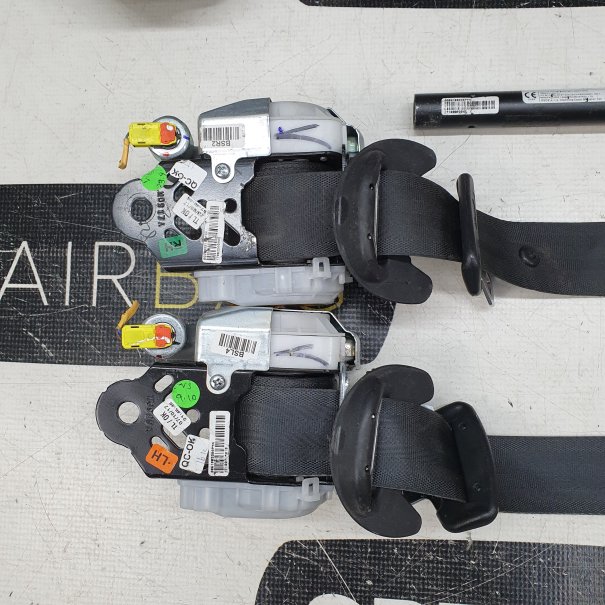 i10 TABLEAU DE BORD AIRBAG ENSEMBLE CEINTURES...