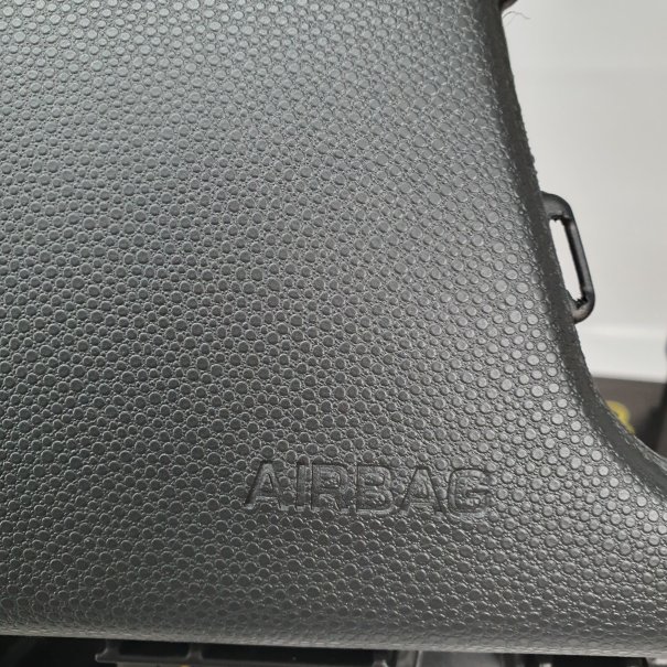 i20 DASHBOARD AIRBAG KIT SET BELTS