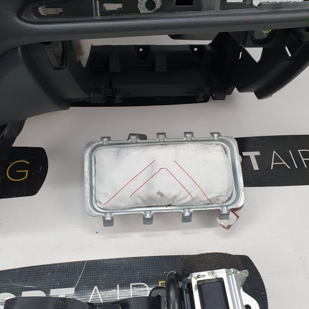 FIESTA MK8 TABLEAU DE BORD AIRBAG ENSEMBLE...