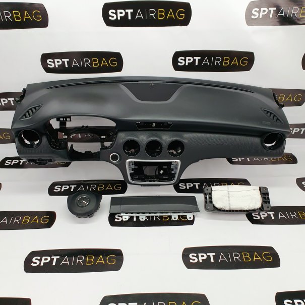 A KLASA W176 AMG LIFT DASHBOARD AIRBAG KIT