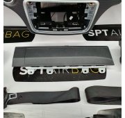 A KLASA W176 LIFT KONSOLA DESKA ROZDZIELCZA AIRBAG PODUSZKI PASY