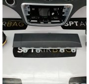 A KLASA W176 KONSOLA DESKA ROZDZIELCZA AIRBAG PODUSZKI