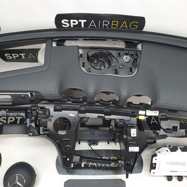 C KLASA W206 KONSOLA DESKA ROZDZIELCZA AIRBAG...