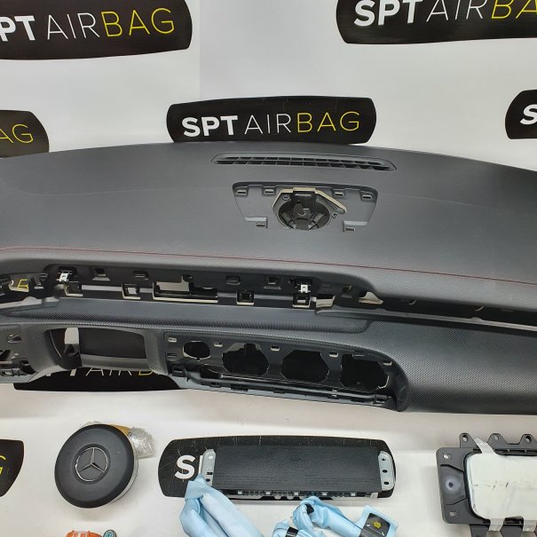 CLA W118 KONSOLA DESKA ROZDZIELCZA AIRBAG...