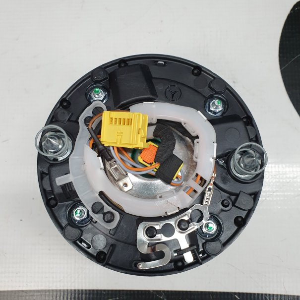 CLA W118 KONSOLA DESKA ROZDZIELCZA AIRBAG...