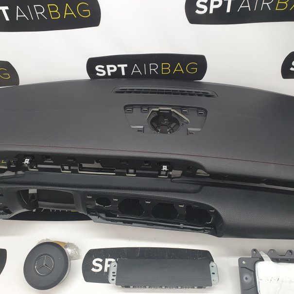 CLA W118 KONSOLA DESKA ROZDZIELCZA AIRBAG...