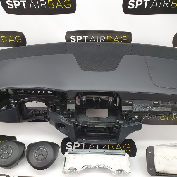 CLS W218 KONSOLA DESKA ROZDZIELCZA AIRBAG...