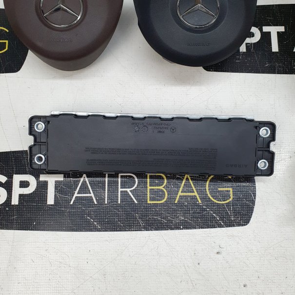 C KLASA W205 KONSOLA DESKA ROZDZIELCZA AIRBAG...