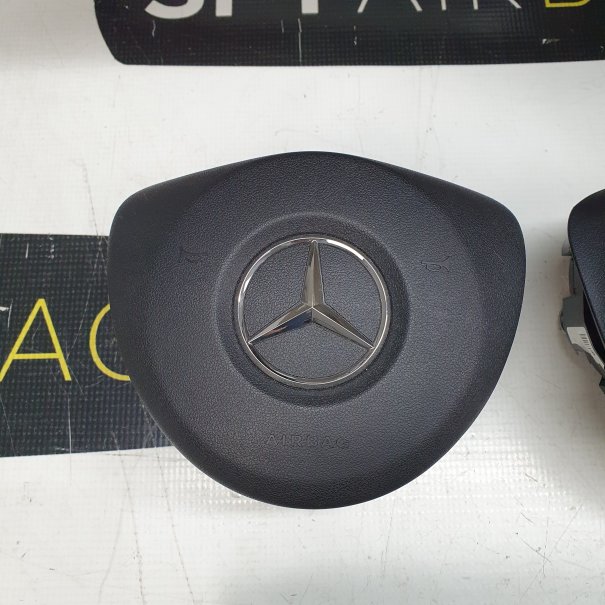 C KLASA W205 KONSOLA DESKA ROZDZIELCZA AIRBAG...