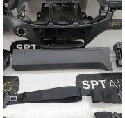 KLASA B W246 LIFT ARMATURENBRETT AIRBAG KIT SICHERHEITSGURTE