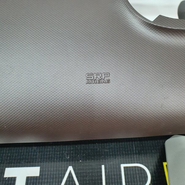 VIVARO COPERTURE AIRBAG SET CINTURE DI SICUREZZA