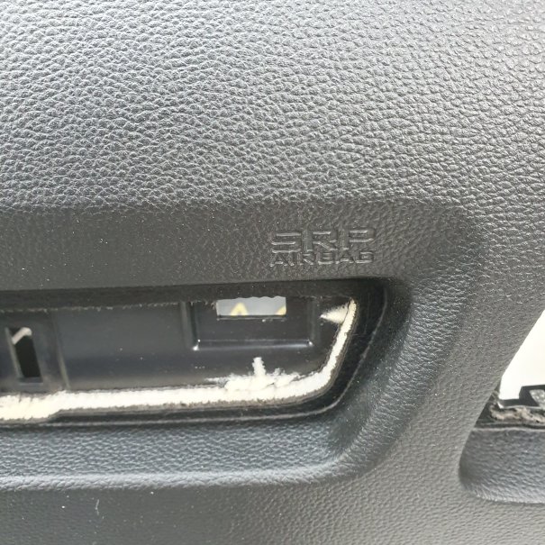 KOLEOS II 2 CONSOLE DASHBOARD AIRBAG SEATBELT...