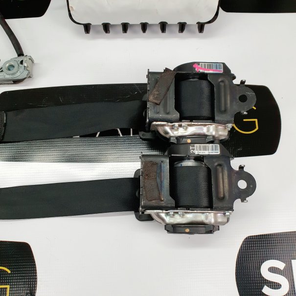 MEGANE IV CONSOLE TABLEAU DE BORD AIRBAGS...