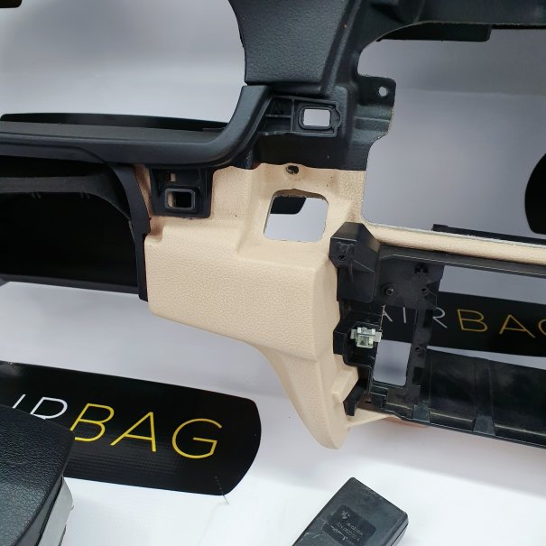 F10 F11 ARMATURENBRETT HEAD UP VENETOBLE AIRBAG...