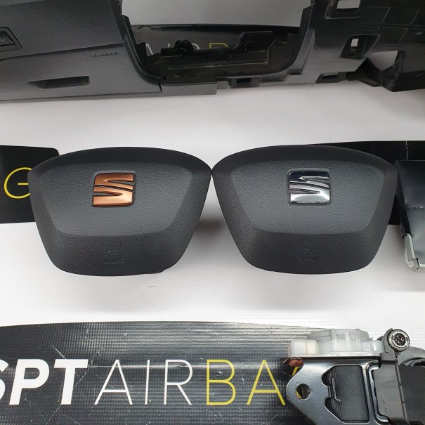 LEON III 3 ARMATURENBRETT AIRBAG KIT...