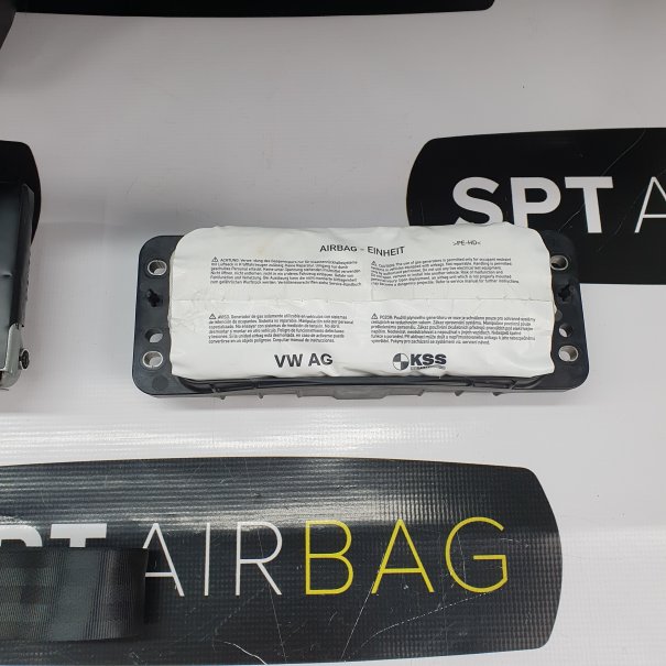 LEON III 3 ARMATURENBRETT AIRBAG KIT...