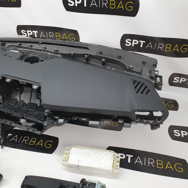 LEON IV 4 CRUSCOTTO AIRBAG SET CINTURE DI...