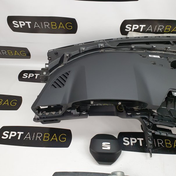 LEON IV 4 CRUSCOTTO AIRBAG SET CINTURE DI...