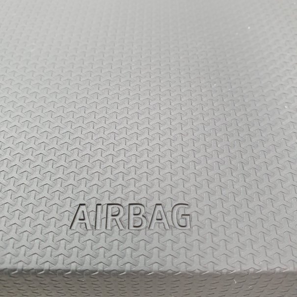 LEON IV 4 CRUSCOTTO AIRBAG SET CINTURE DI...