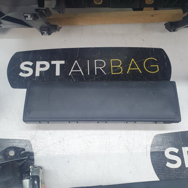 KAROQ LIFT ARMATURENBRETT AIRBAG KIT SITZGURTE